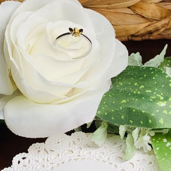 Captivating Delicate Honey Bee Ring, 18K GP - Picture 3 of 7